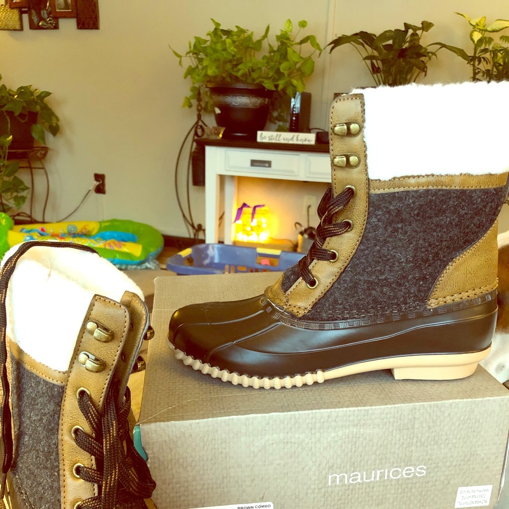 Maurice’s boots